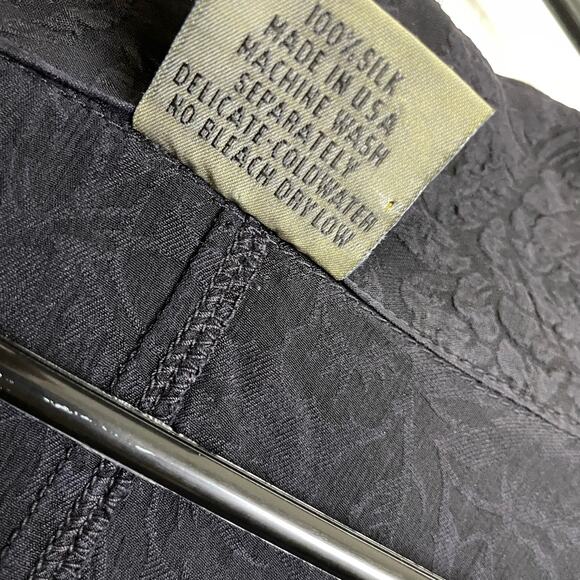 Uru Silk Top Womens Plus Black Floral Jacquard Gem Button Up Boxy Pockets USA - Picture 8 of 9